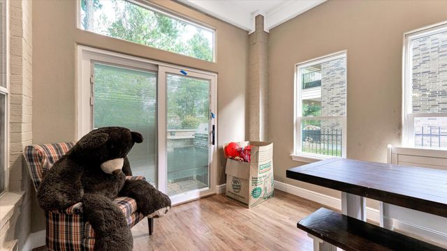 3 N Fair Manor Circle, Spring, TX 77382