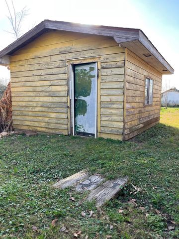 19451 Lemon St, Vacherie, LA 70090