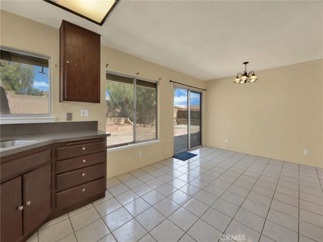 1703 E Avenue R3, Palmdale, CA 93550