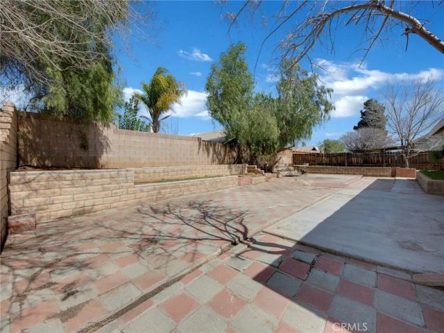 1703 E Avenue R3, Palmdale, CA 93550