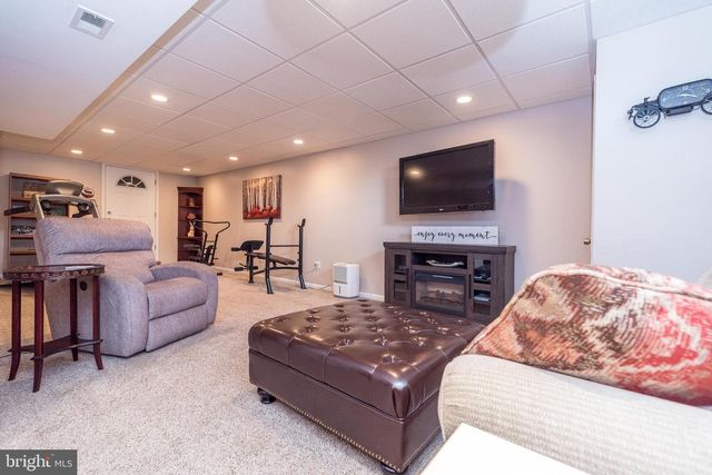 115 SADDLE BROOK DR, Dublin, PA 18917