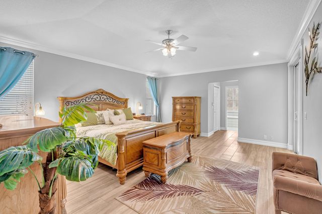 9254 NW 18th Street, Plantation, FL 33322