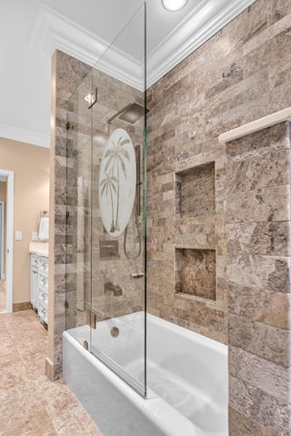 9254 NW 18th Street, Plantation, FL 33322