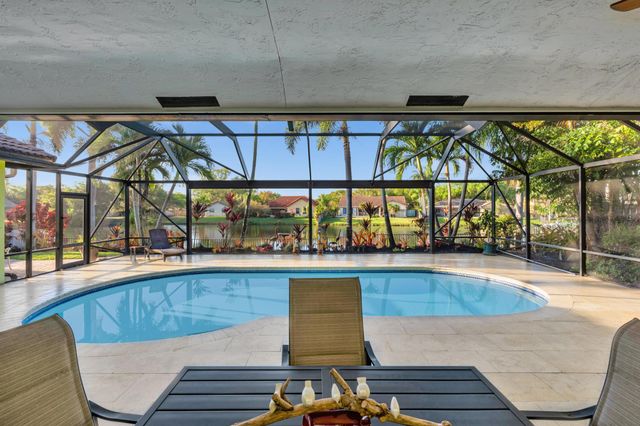 9254 NW 18th Street, Plantation, FL 33322