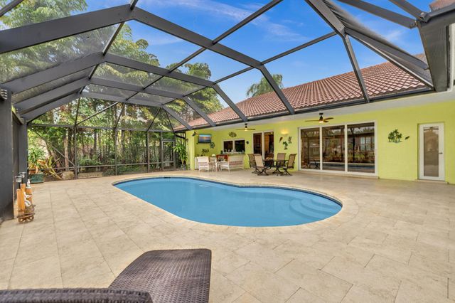 9254 NW 18th Street, Plantation, FL 33322