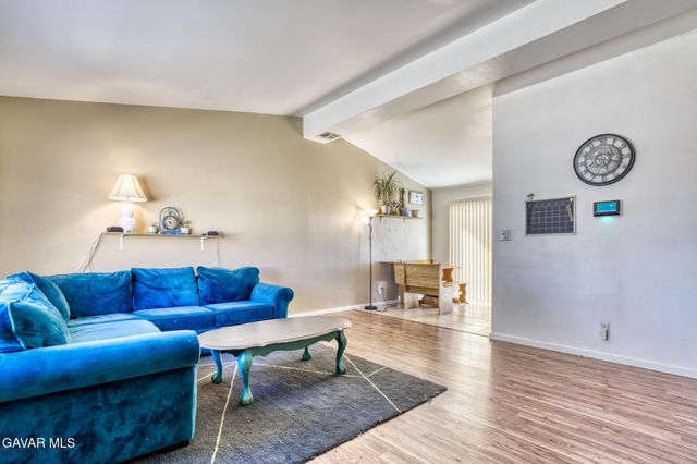 10945 Rome Beauty Drive, California City, CA 93505