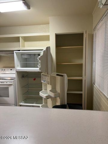 8060 E Broadway Boulevard E110, Tucson, AZ 85710