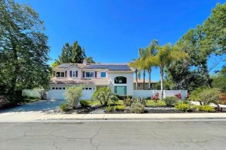 110 Brava Place, Escondido, CA 92026