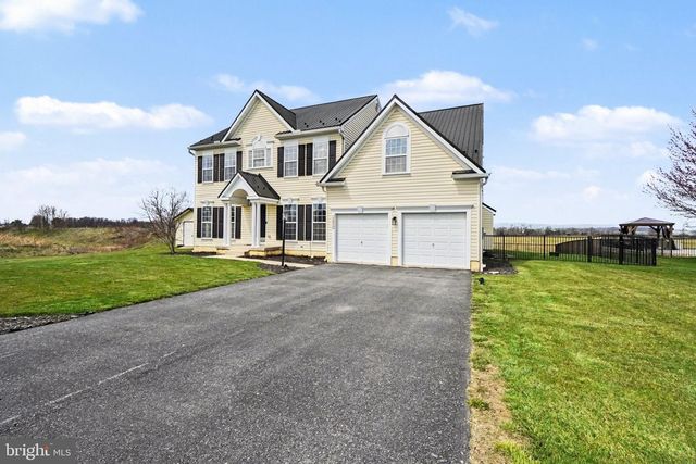 6039 MOUNTAIN VIEW DRIVE, Chambersburg, PA 17202