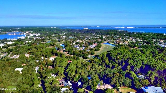 3516 Cottage Cove Lane, Panama City, FL 32408