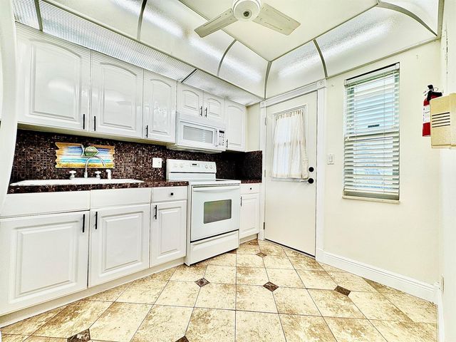 2871 N Ocean Boulevard C513, Boca Raton, FL 33431