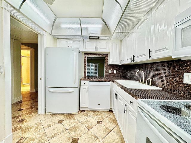 2871 N Ocean Boulevard C513, Boca Raton, FL 33431