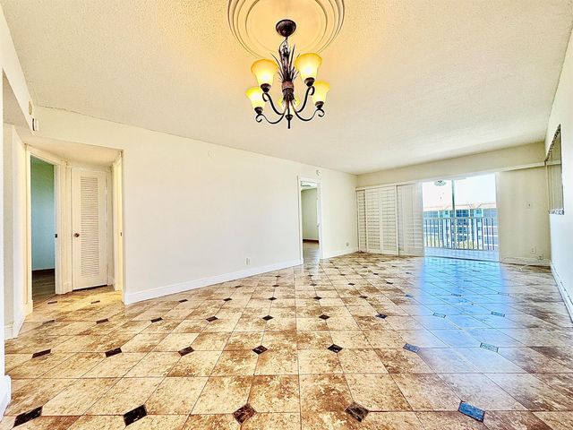 2871 N Ocean Boulevard C513, Boca Raton, FL 33431