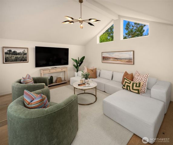 454 NE 40th Street, Seattle, WA 98105