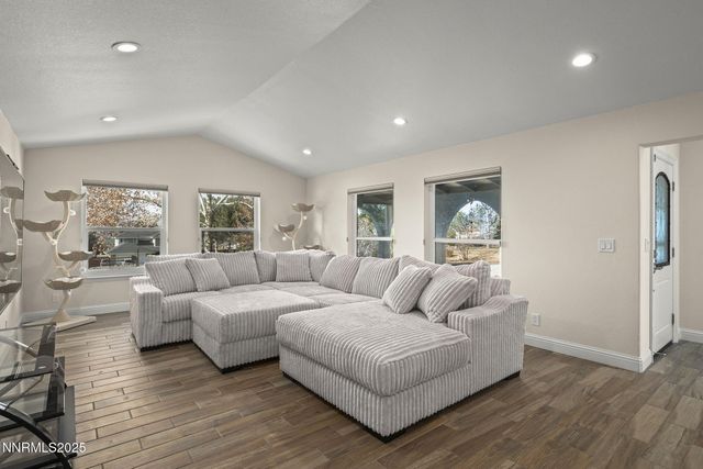 8570 Eaglenest Road, Sparks, NV 89436