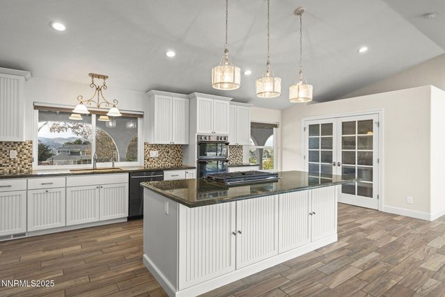 8570 Eaglenest Road, Sparks, NV 89436