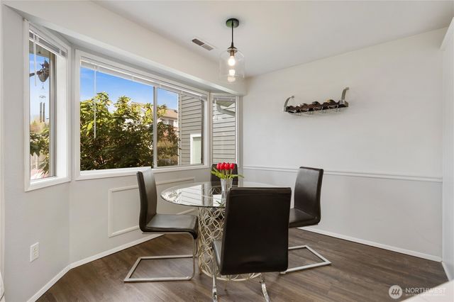 2721 211th Place SW, Lynnwood, WA 98036