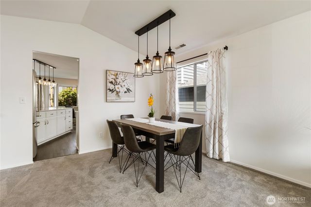 2721 211th Place SW, Lynnwood, WA 98036