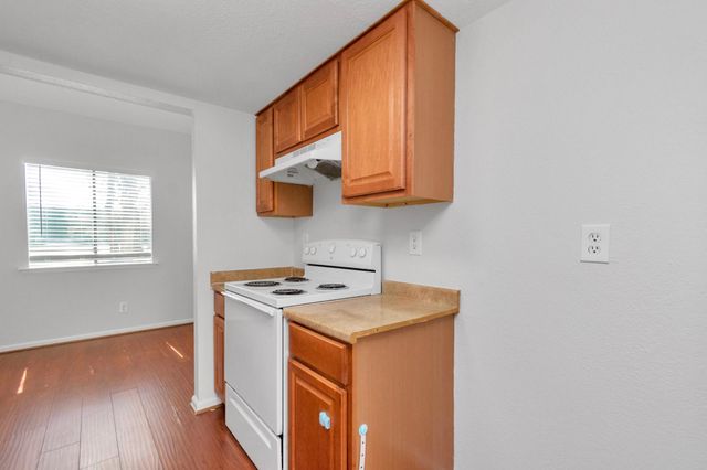 12823 Briarwest Circle, Houston, TX 77077