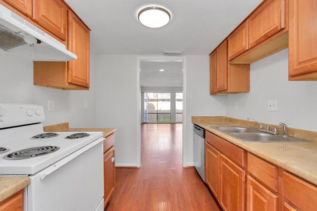 12823 Briarwest Circle, Houston, TX 77077