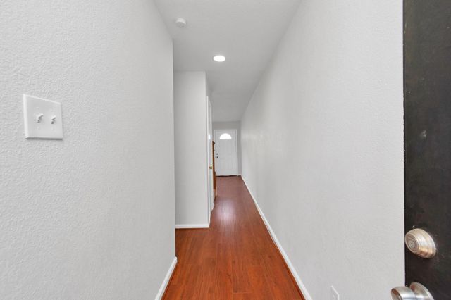 12823 Briarwest Circle, Houston, TX 77077