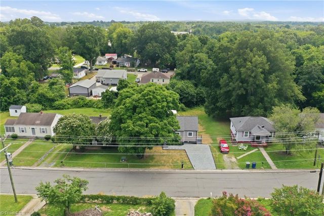 402 Gilbreath Street, Graham, NC 27253