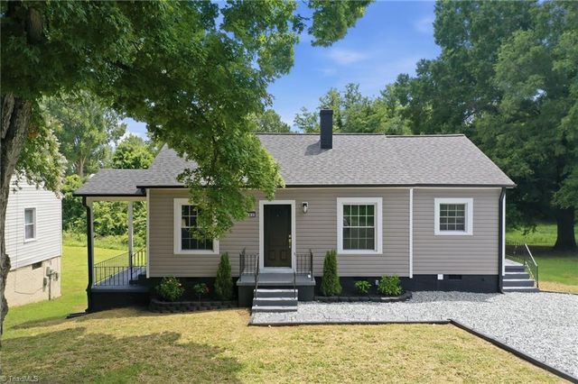 402 Gilbreath Street, Graham, NC 27253