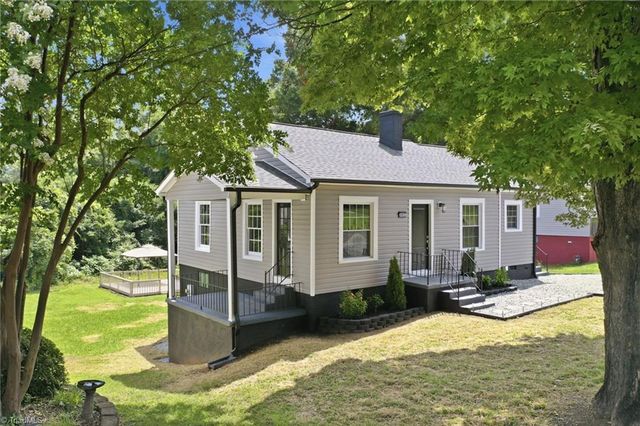402 Gilbreath Street, Graham, NC 27253