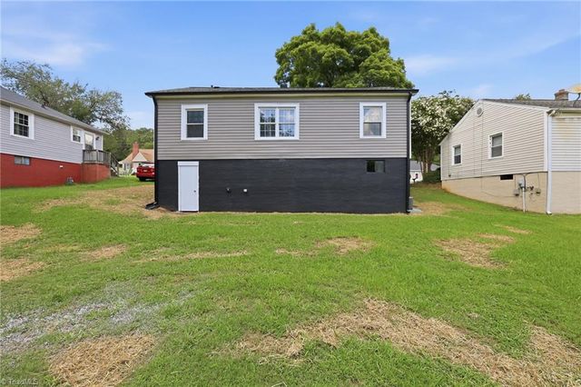402 Gilbreath Street, Graham, NC 27253