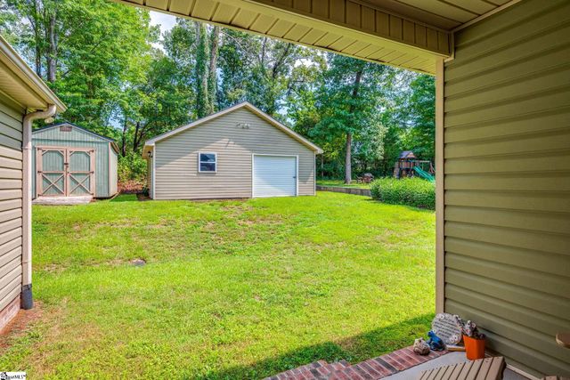 154 Rockcrest Drive, Taylors, SC 29687
