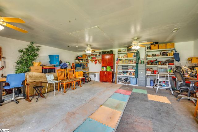 154 Rockcrest Drive, Taylors, SC 29687