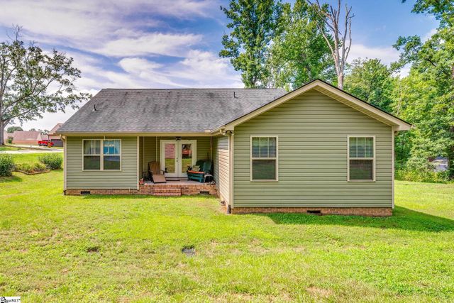 154 Rockcrest Drive, Taylors, SC 29687