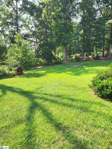154 Rockcrest Drive, Taylors, SC 29687