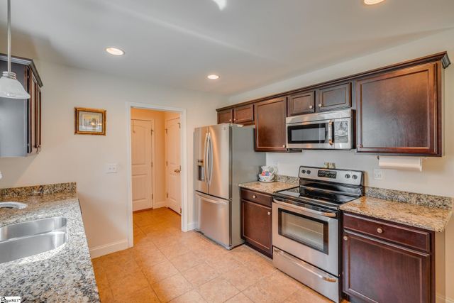 154 Rockcrest Drive, Taylors, SC 29687