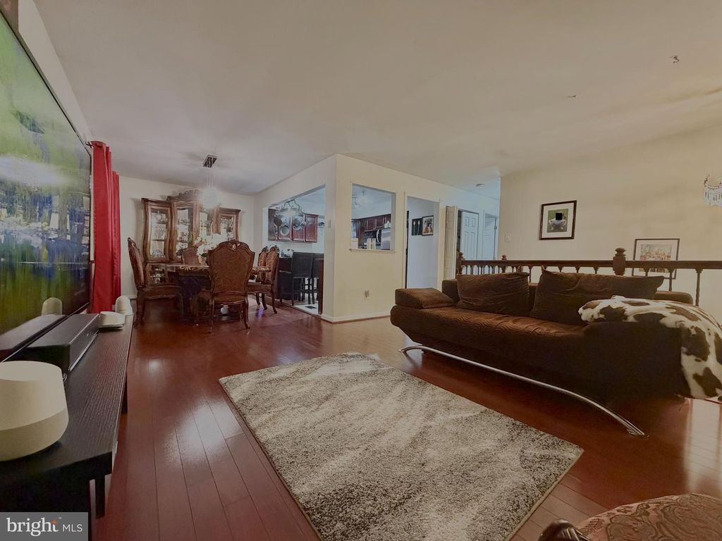 131 CHESAPEAKE DR, NEWTOWN, PA 18940 — photo 5