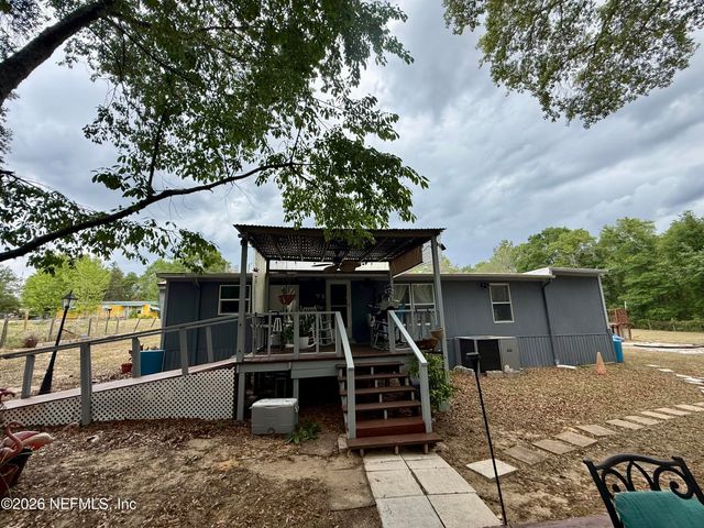 424 NEW JERSEY Avenue, Hawthorne, FL 32640