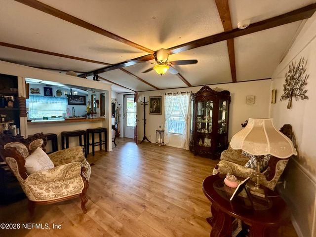 424 NEW JERSEY Avenue, Hawthorne, FL 32640