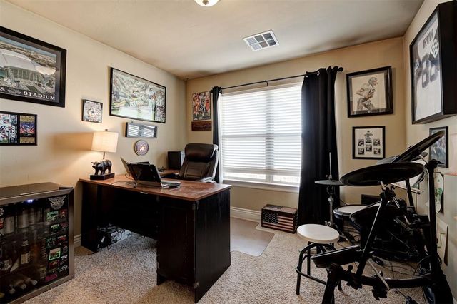 17300 Grey Hawk Lane, Edmond, OK 73012