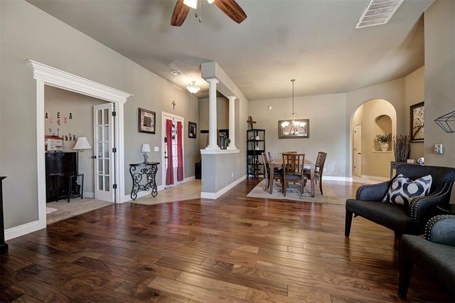 17300 Grey Hawk Lane, Edmond, OK 73012