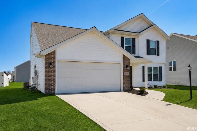 3739 Victoria Lakes Court, New Haven, IN 46774