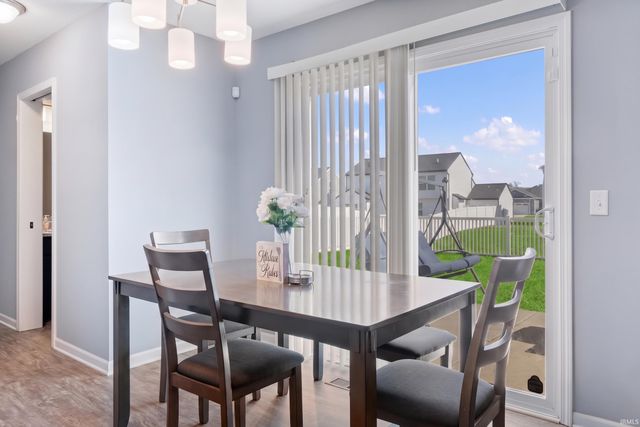 3739 Victoria Lakes Court, New Haven, IN 46774