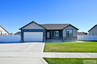 3936 N Livingston Avenue, Idaho Falls, ID 83401