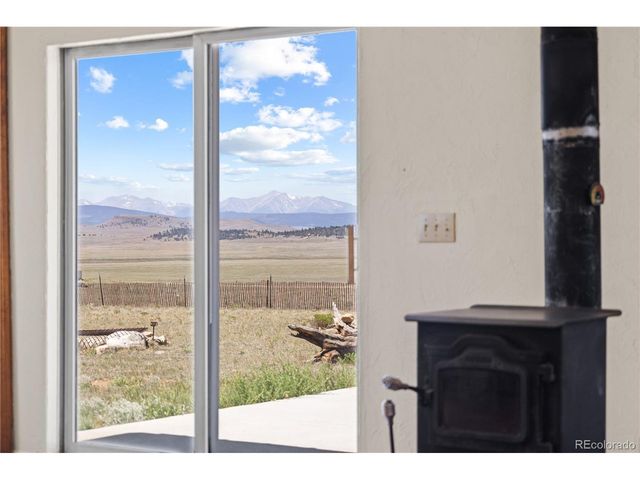 1421 Larimer Rd, Hartsel, CO 80449
