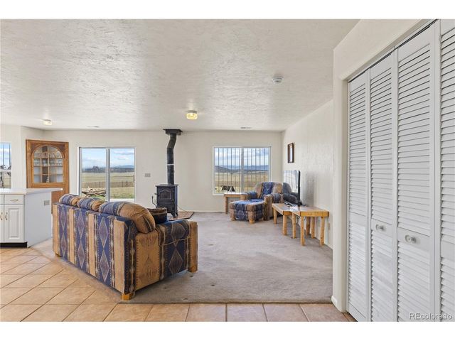 1421 Larimer Rd, Hartsel, CO 80449