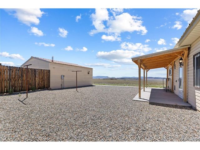 1421 Larimer Rd, Hartsel, CO 80449