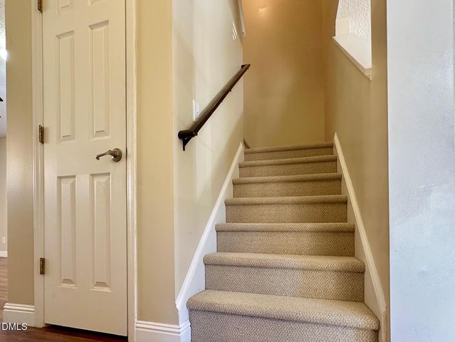 121 Evening Star Drive, Apex, NC 27502
