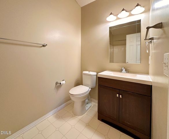 121 Evening Star Drive, Apex, NC 27502