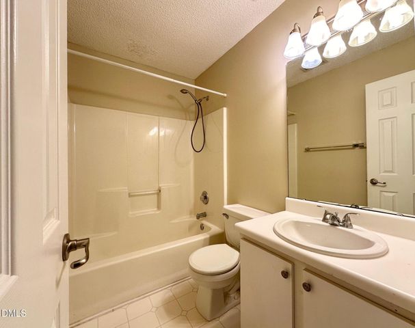 121 Evening Star Drive, Apex, NC 27502