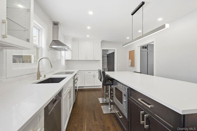 7 Rural Drive, Scarsdale, NY 10583