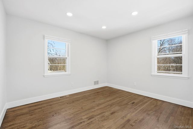 7 Rural Drive, Scarsdale, NY 10583